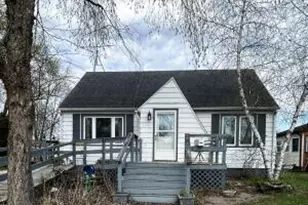 413 S Myrtle St, Sparta, WI 54656 - Photo 1