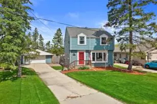 7510 W Eden Ct, Milwaukee, WI 53220 - Photo 1