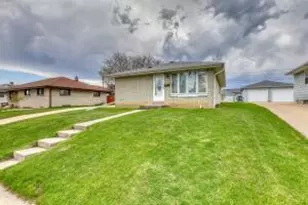 6163 S Kirkwood Ave, Cudahy, WI 53110 - Photo 1