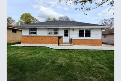 8218 W Potomac Ave, Milwaukee, WI 53218 - Photo 1