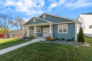 10915 W Wisconsin Ave, Wauwatosa, WI 53226 - Photo 1