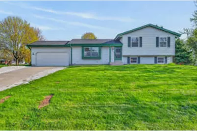 2840 W Southland Dr, Franklin, WI 53132 - Photo 1