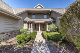 N21W24202 Cumberland Dr, Pewaukee, WI 53072 - Photo 1