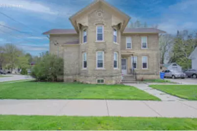 815  Market St, Watertown, WI 53094 - Photo 1