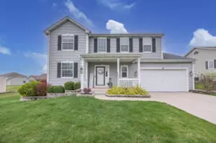 9423 S 33rd St, Franklin, WI 53132 - Photo 1