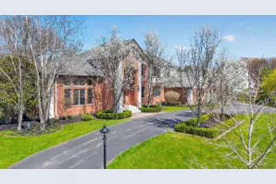 10685 N Wood Crest Dr, Mequon, WI 53092 - Photo 1