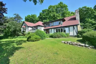 3076 Red Fox Cir, Richfield, WI 53017 - Photo 1