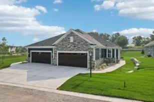 2125 Bluestem Dr, Waukesha, WI 53188 - Photo 1