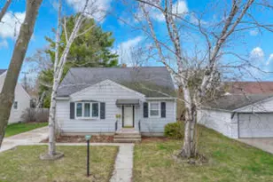 1118 Wilson Ave, Sheboygan, WI 53081 - Photo 1