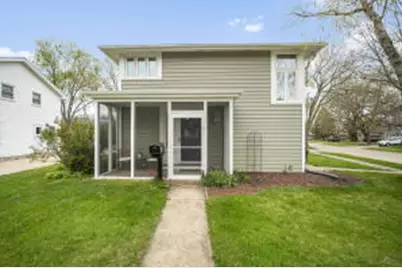 736 N Cumberland Dr, Waukesha, WI 53188 - Photo 1