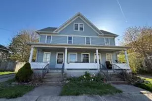 208 S Franklin St, Janesville, WI 53548 - Photo 1