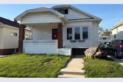 2910  Olive St, Racine, WI 53403 - Photo 1