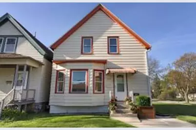 3672 E Hammond Ave, Cudahy, WI 53110 - Photo 1