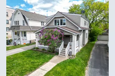 1705 E Newton Ave #1707, Shorewood, WI 53211 - Photo 1