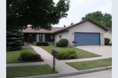 8114  62nd Ave, Kenosha, WI 53142 - Photo 1