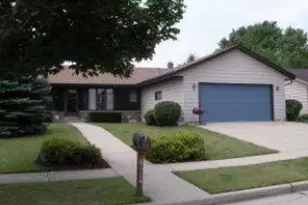 8114 62nd Ave, Kenosha, WI 53142 - Photo 1