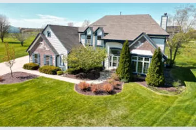 4726 W Jenna Ct, Franklin, WI 53132 - Photo 1
