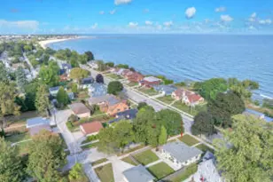 2504 Lakeshore Dr, Sheboygan, WI 53081 - Photo 1
