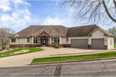 1892  Wood Run Pl, Onalaska, WI 54650 - Photo 1