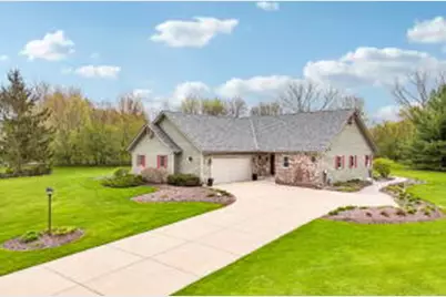 N43W33183  Glen Parc Cir, Nashotah, WI 53058 - Photo 1
