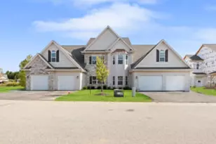 1824 Horseshoe Ln, Slinger, WI 53086 - Photo 1