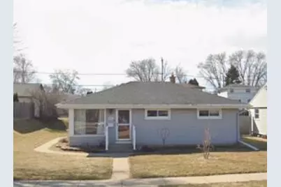 3467 E Howard Ave, Saint Francis, WI 53235 - Photo 1