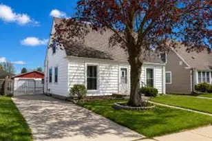 2205 Hayes Avenue, Racine, WI 53405 - Photo 1