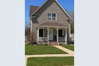 219  Park St, Walworth, WI 53184 - Photo 1