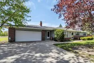 21301 W 6 Mile Rd, Racine, WI 53126 - Photo 1