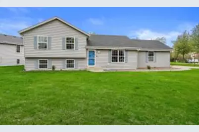 164 E Fairfield Dr, Oak Creek, WI 53154 - Photo 1