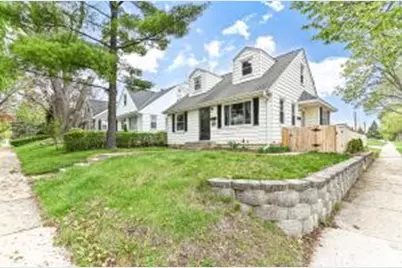 6300 W Cleveland Ave, Milwaukee, WI 53219 - Photo 1