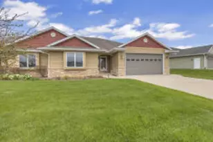 4103 Spring Ct, Sheboygan, WI 53083 - Photo 1