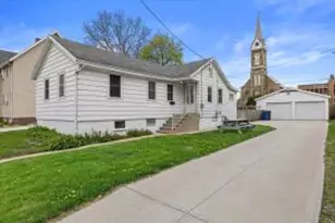 1527 Buchanan St, Racine, WI 53402 - Photo 1