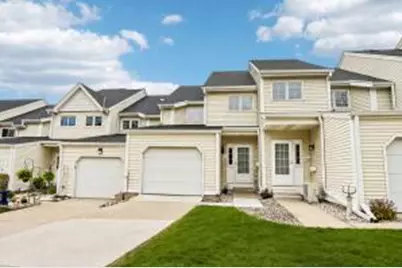 7760 W Tuckaway Shores Dr, Franklin, WI 53132 - Photo 1