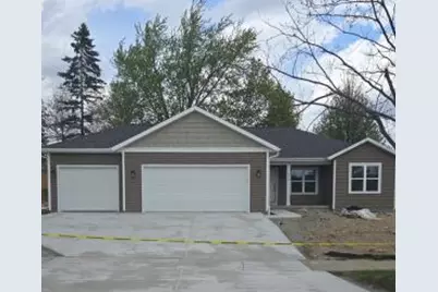 418  Village Ln, Ripon, WI 54971 - Photo 1