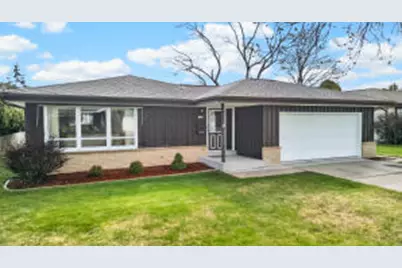 2749 N 31st Pl, Sheboygan, WI 53083 - Photo 1