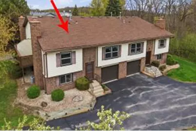 6504 S Parkedge Cir, Franklin, WI 53132 - Photo 1