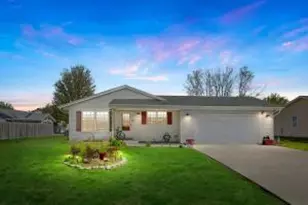 3080 W Kimberly Ave, Greenfield, WI 53221 - Photo 1