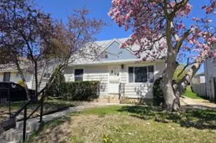 7212 W Silver Spring Dr, Milwaukee, WI 53218 - Photo 1