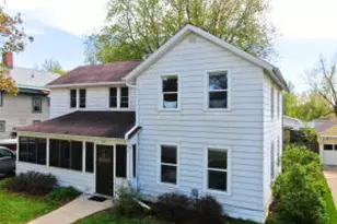 509 E Franklin St, Sparta, WI 54656 - Photo 1
