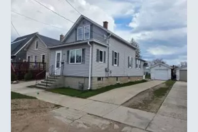 1005  19th St, Two Rivers, WI 54241 - Photo 1