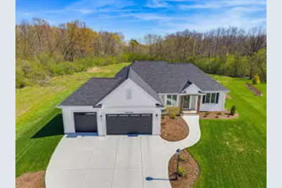 W144N11538  Wrenwood Dr, Germantown, WI 53022 - Photo 1