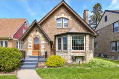 5618 W Auer Ave, Milwaukee, WI 53216 - Photo 1