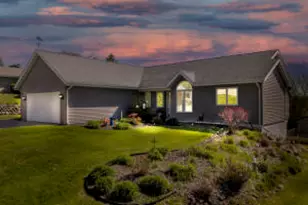 1801 Erin Ln, Waukesha, WI 53188 - Photo 1