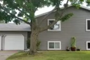 814 Evergreen Dr, Holmen, WI 54636 - Photo 1