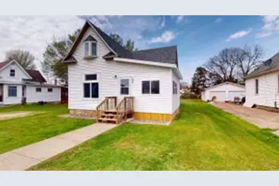 104 W 5th St, Cochrane, WI 54622 - Photo 1