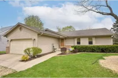 W154N7712  Pheasant Ln, Menomonee Falls, WI 53051 - Photo 1