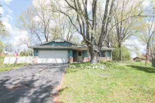 N65W28636 Hibritten Way, Merton, WI 53029 - Photo 1