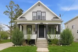 852 Frederick St, Oshkosh, WI 54901 - Photo 1