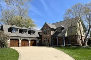 106 Michigan Ct, Racine, WI 53402 - Photo 1